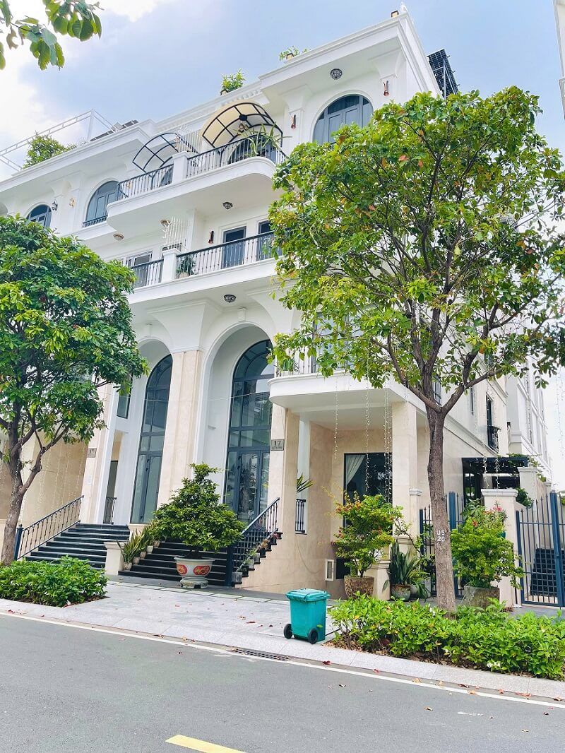 Bán gấp nhà phố 9x21 189m2 có sân vườn kế TTTM - Hình 4