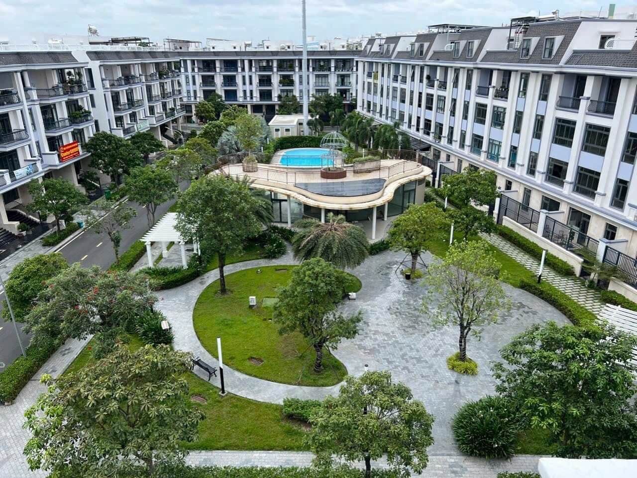 Nhà phố 7x22 2 mặt tiền, view công viên hồ bơi, đường 37. - Hình 3
